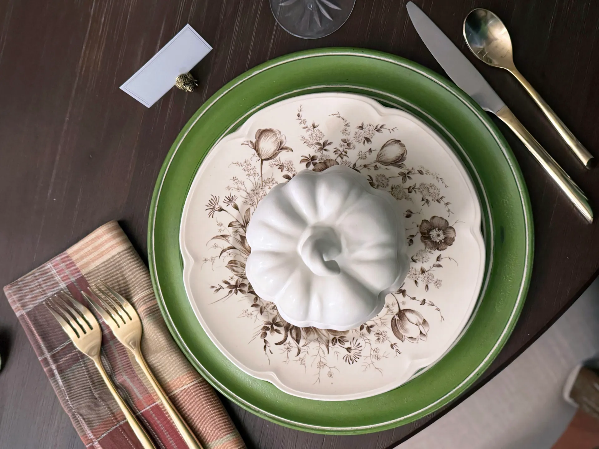 Thanksgiving Table1-2