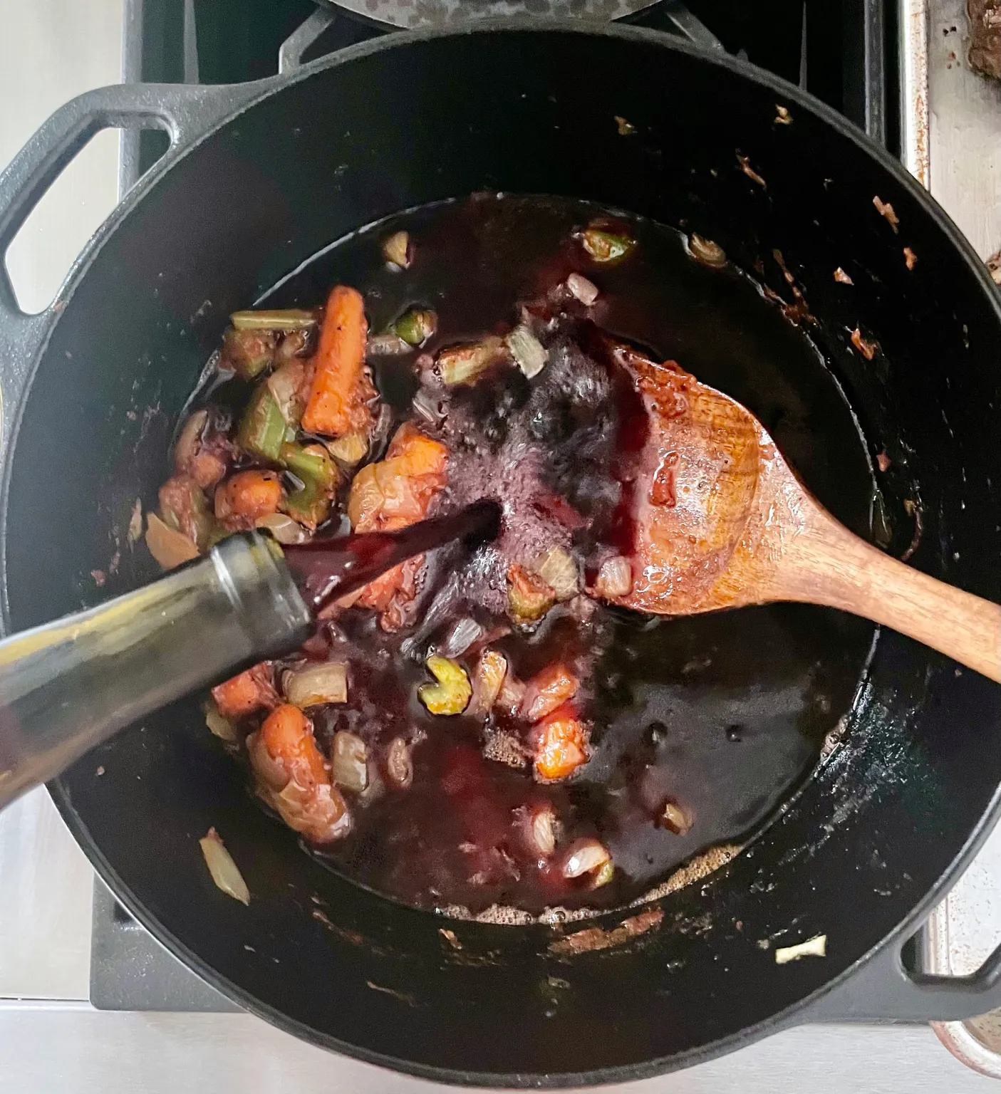 stir in wine stir in wine
