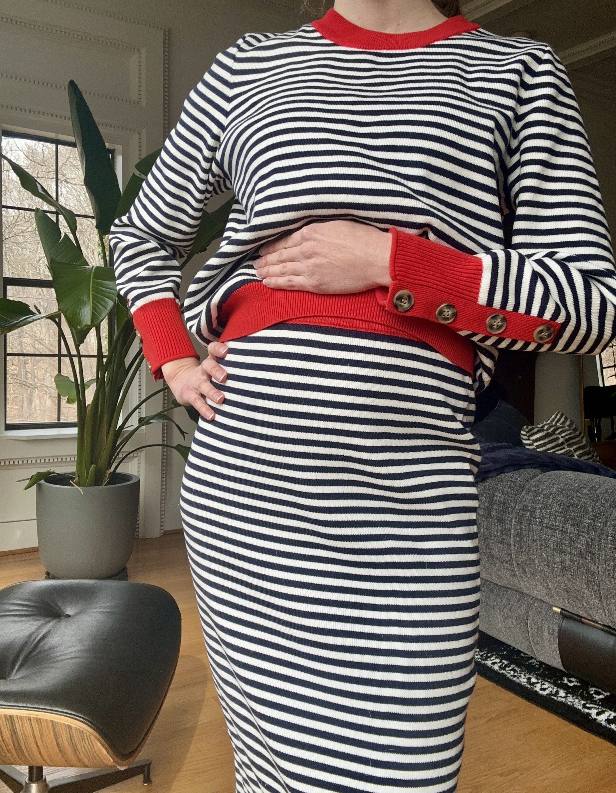 Jennifer Set (Sweater/Skirt)