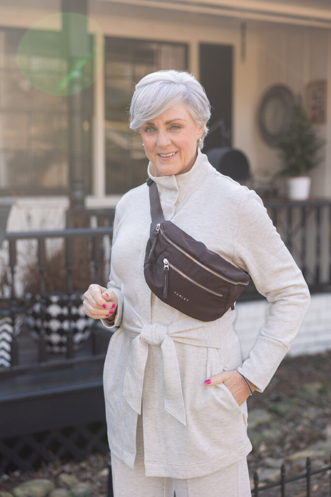 casual, fashion, sporty, chic, classic, modern, trend
