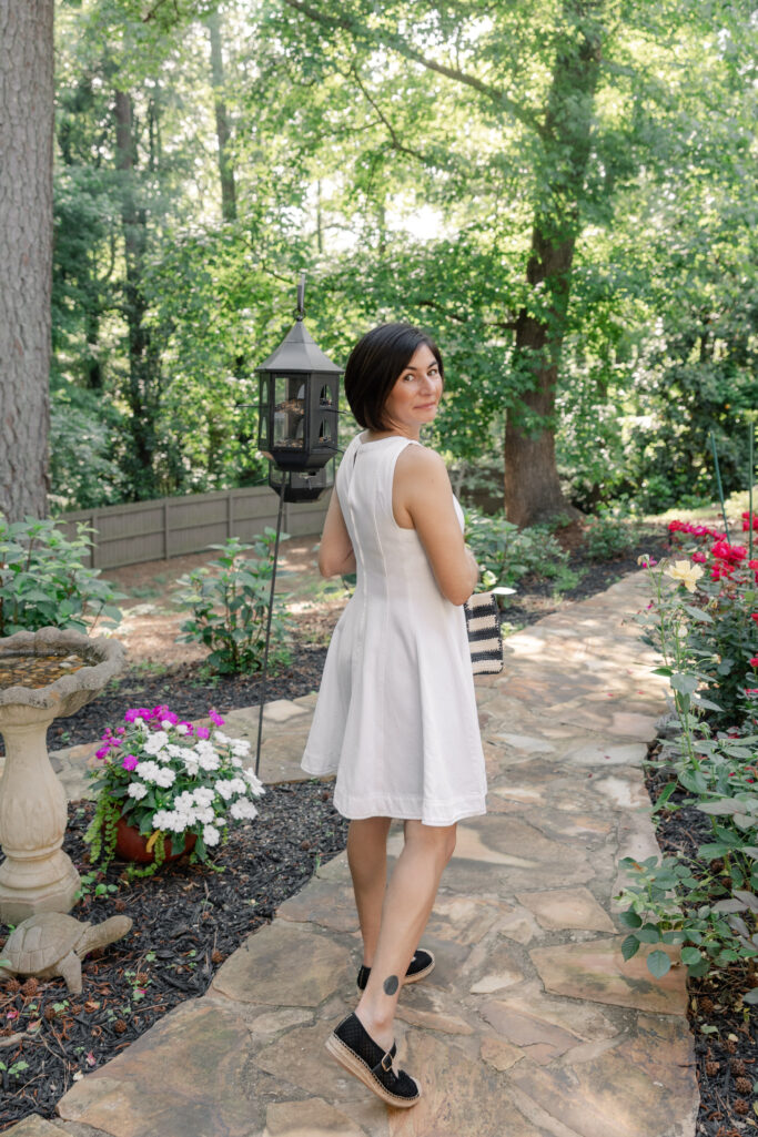 summer style, summer dress, petite fashion, white denim, striped bag, perfect shoes