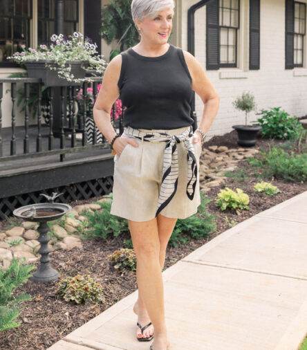Style Spotlight: The Fashion Accessories Everyone’s Wearing Right Now
