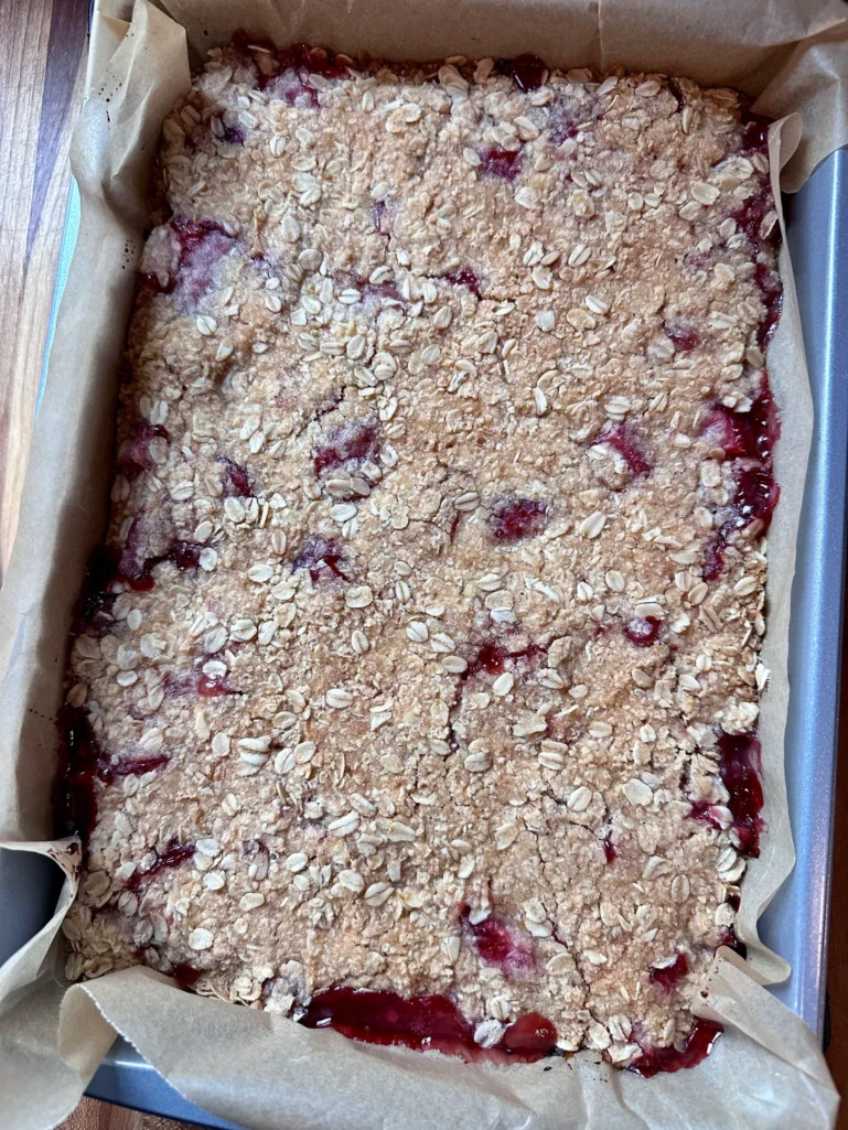 bake, berries, spring sweet, easy bake