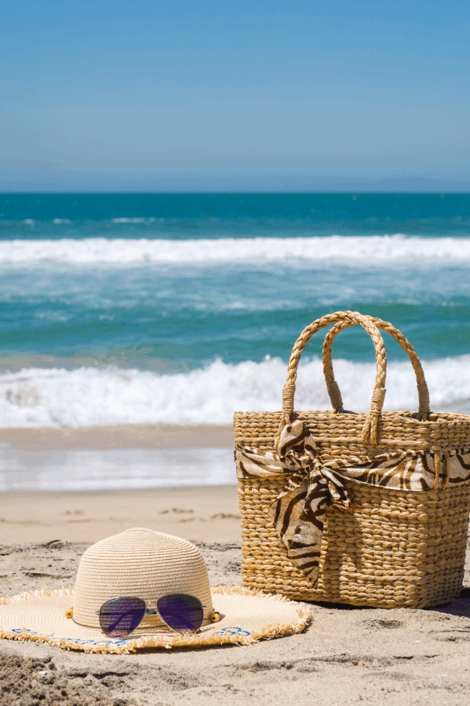 Donโt Pack for Summer Without These Foldable Hats & Travel Bags