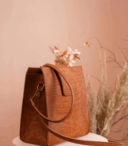 Work Bags That Work Hard AND Look Good—Perfect for Summer