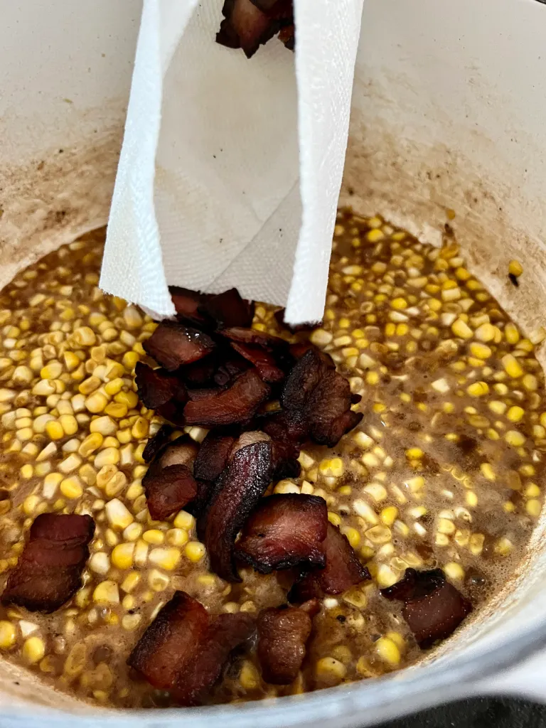 Summer Pasta, Ingredients, How to Prepare Bacon and Corn Pasta