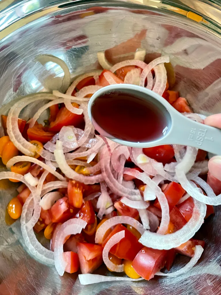 Bread, Olive Oil, Vinegar, tomato, basil