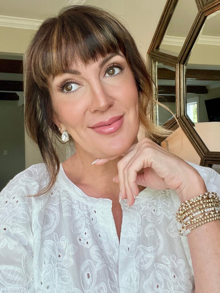 How To Recreate Lauren Sรกnchezโs Understated Wedding Glam (No Billionaire Required!)