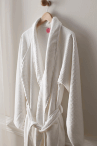 Wake Up Cozy: Lightweight Robes Perfect for Warm Mornings