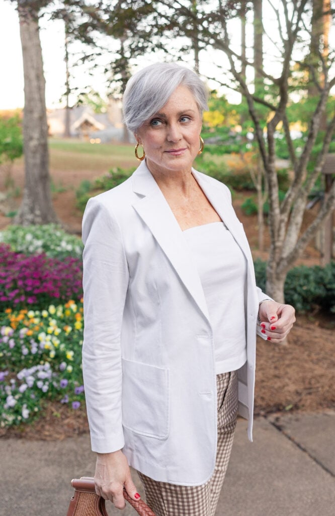 How to Style a Blazer in Summer (Without Looking Stuffy!)