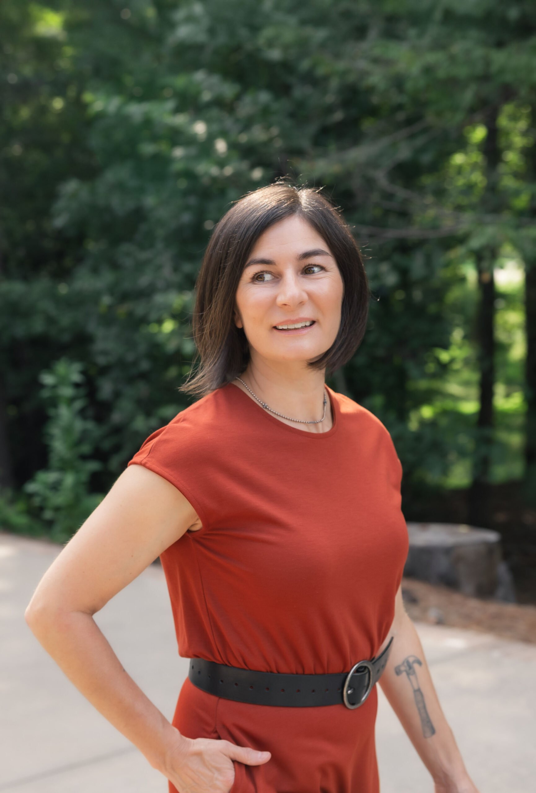 Petites, Meet the Midi Dress That Actually Works