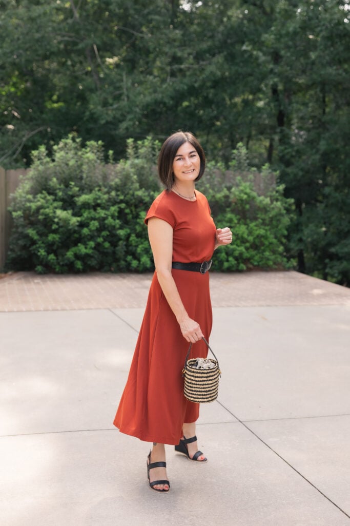Rust-colored Petite Midi Dress for Summer into Fall Style, Seasonal Transition Outfit for Petites