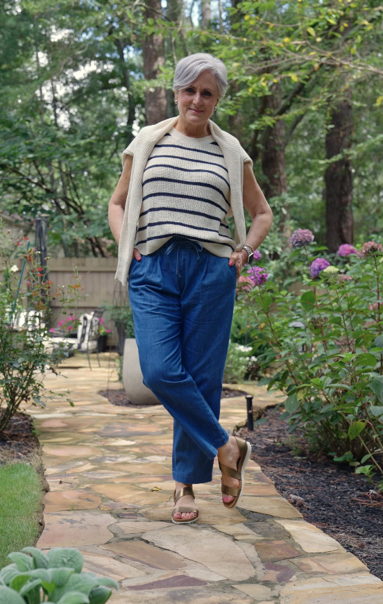 Beth Djalali wearing striped cotton sweater with Old Navy drawstring pants for chic fall outfit.