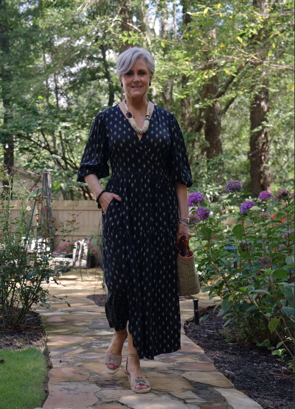  Beth Djalali wearing Banana Republic transitional dress styled for summer-to-fall outfit.