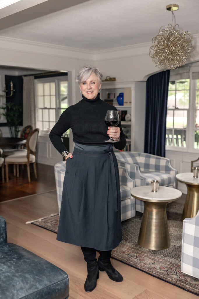 Monochromatic Skirt look for Fall