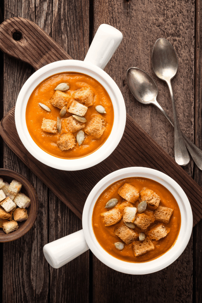 Warm Up in Style: The Best Soup Bowls and Crocks for Fall Dinners