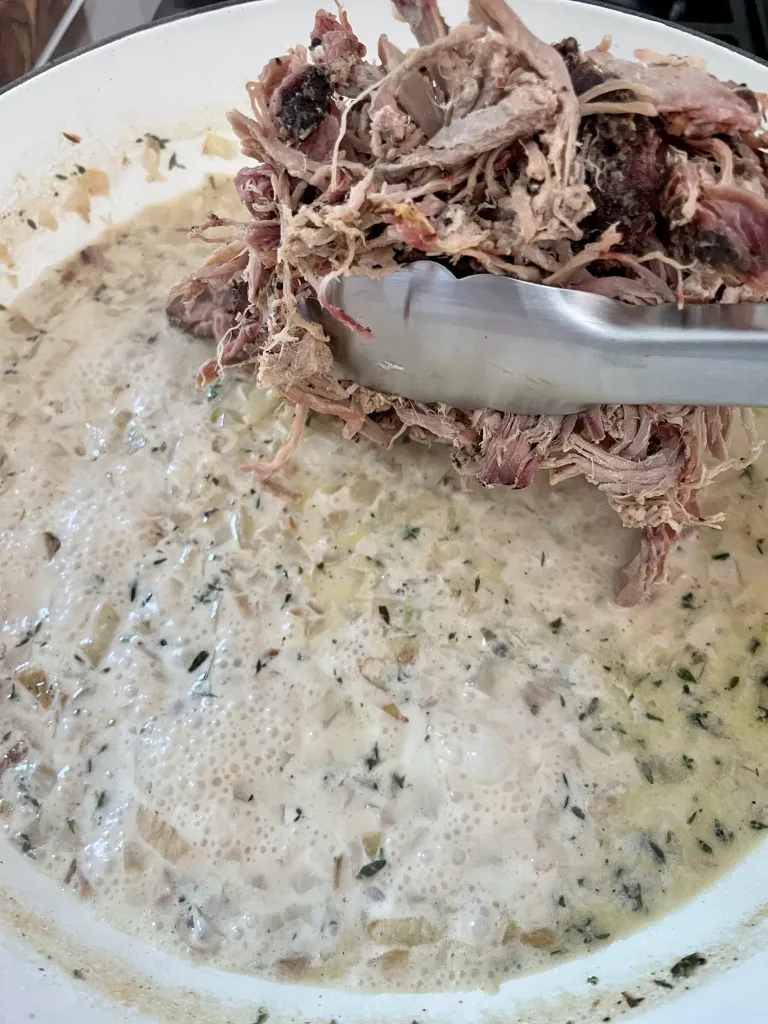 add cooked pork to the sauce
