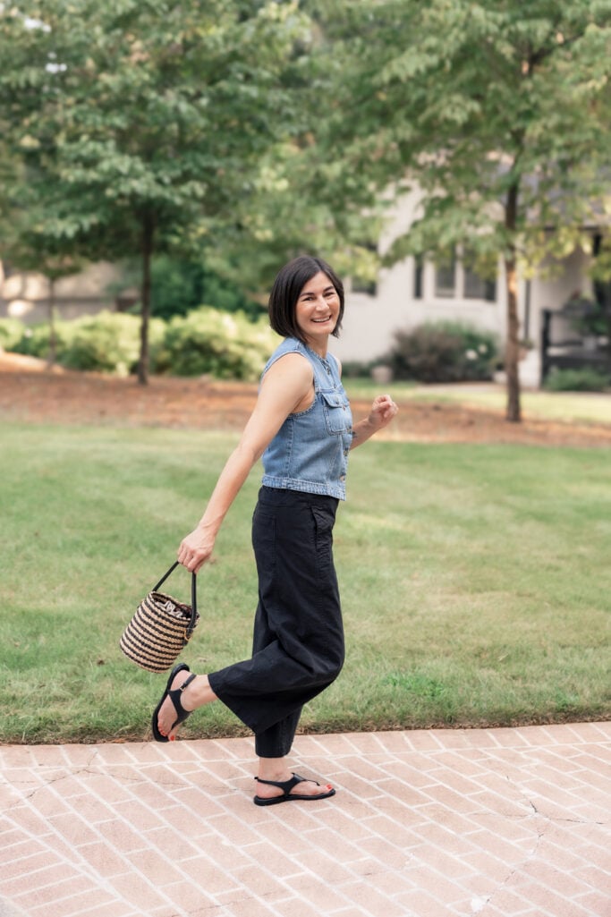Casual Outfit for petites with Basket Bag
