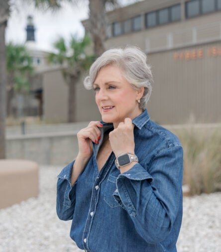 Why Dark-Wash Denim Is Having a Major Moment