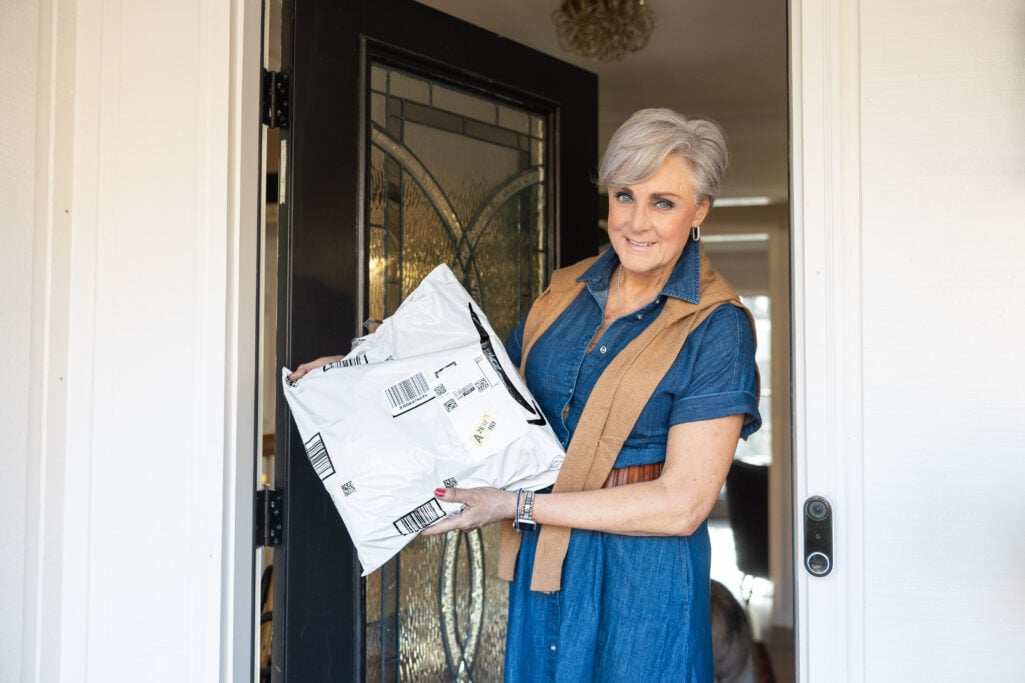 Beth with Amazon Delivery