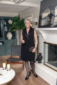 Holiday Outfits for Women Over 50: Festive Looks for Christmas, Parties & New Year’s Eve