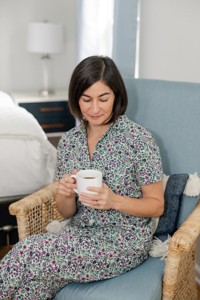 Kelly wear a matching pajama set from J.Crew