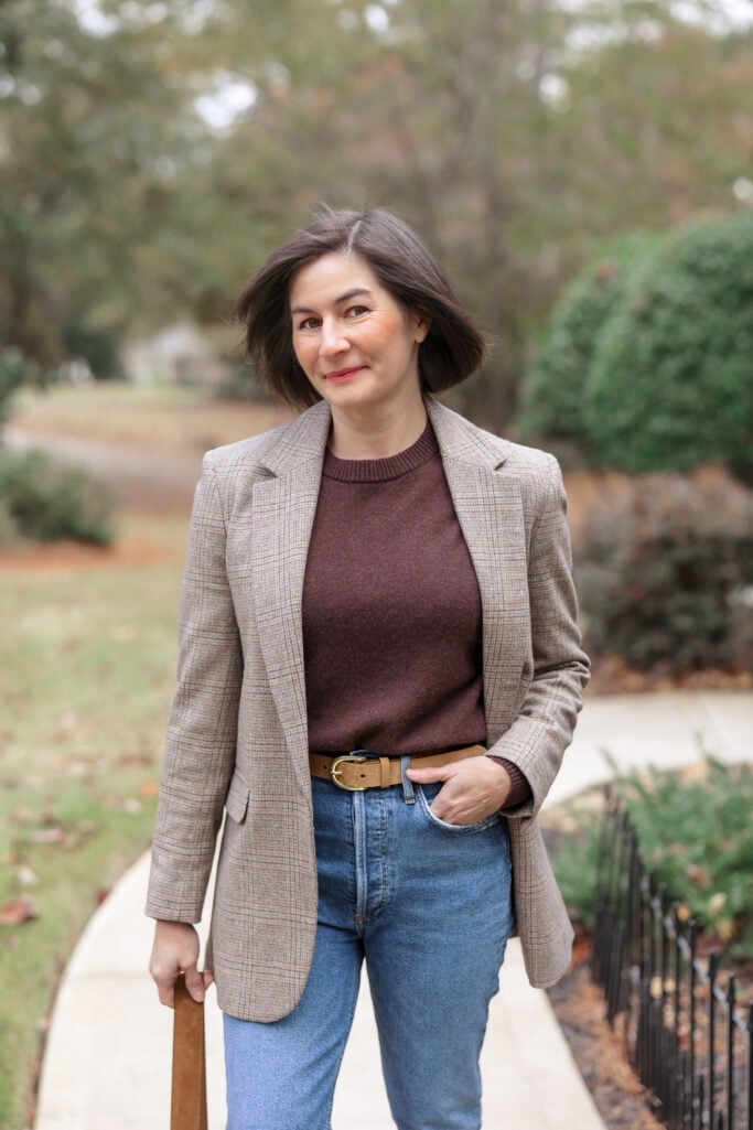 An Elevated Casual Outfit for Petites: Polished Everyday Style That Actually Works