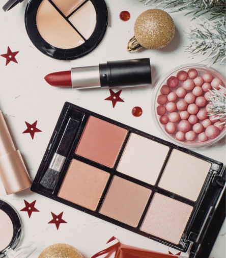 These Early Holiday Beauty Deals Are Too Good to Miss 🛍️✨