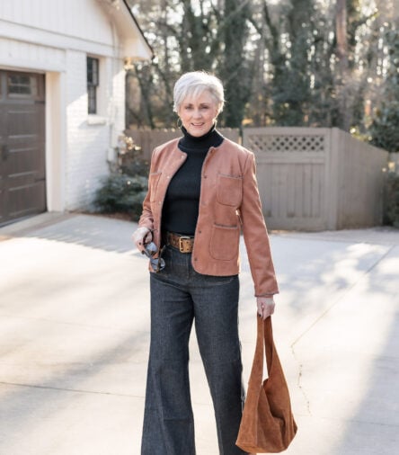 5 Casual Chic Outfits for Women Over 50