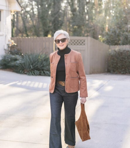 5 Casual Chic Outfits for Women Over 50