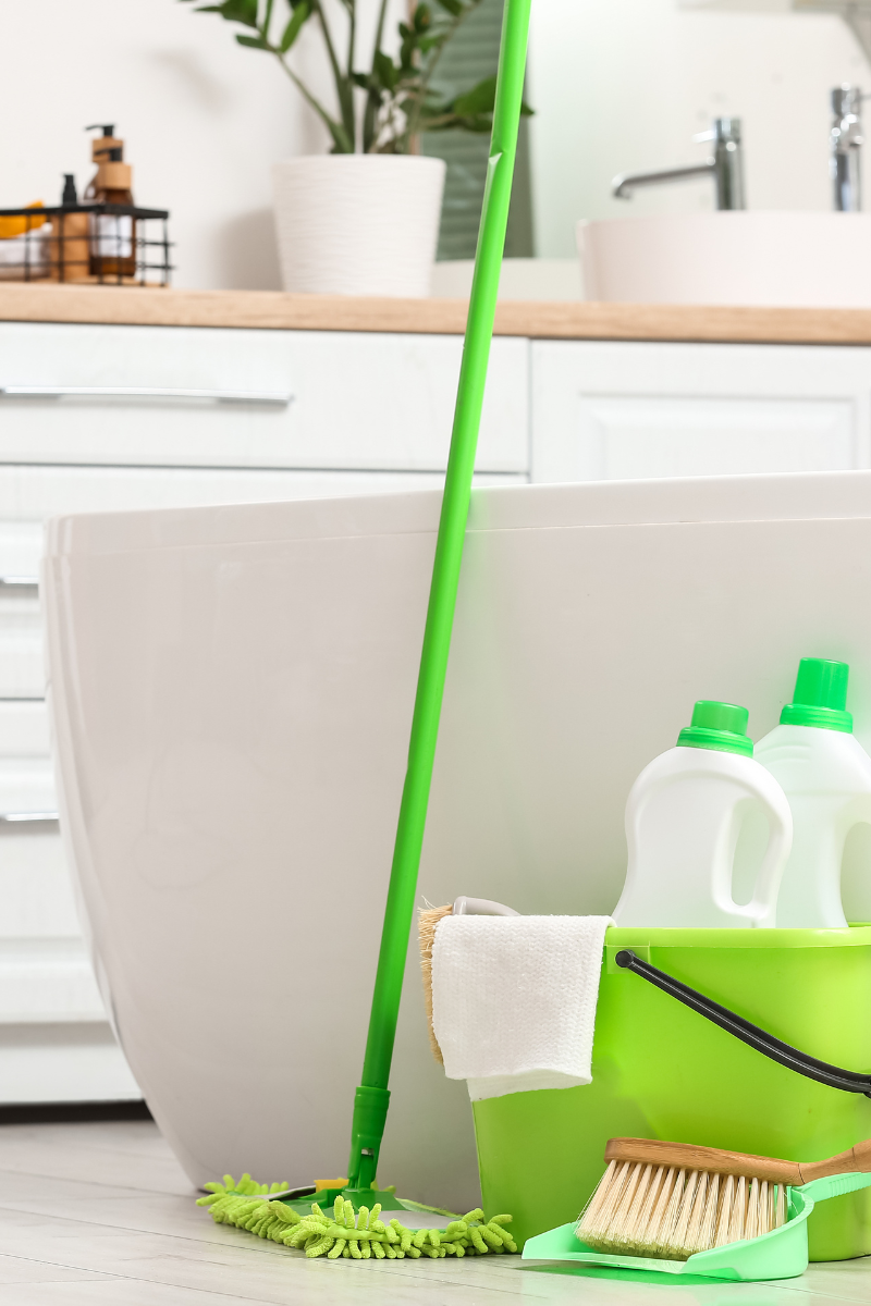 The Bathroom Deep Clean Checklist: The Spring Cleaning Project That Makes Every Morning Better 🛁🧹✨