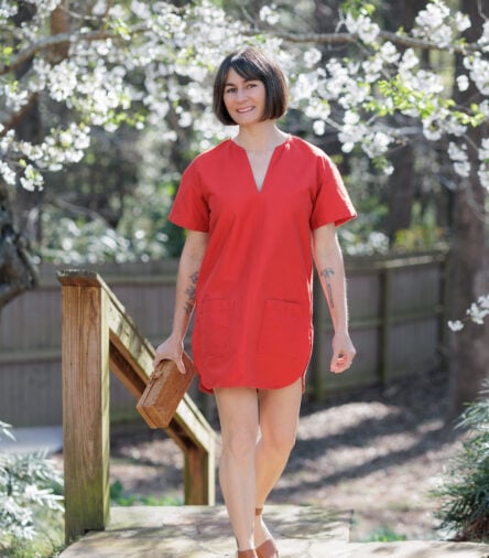 How to Wear a Bold Spring Dress When You’re Petite – And Why You Should