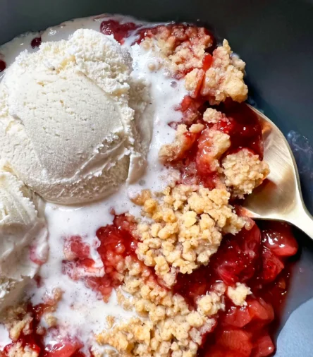 This Strawberry-Rhubarb Crisp Is What Spring Tastes Like