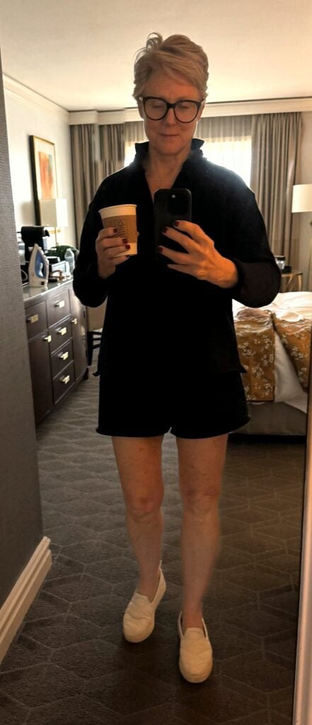 Beth in LA wearing travel clothes